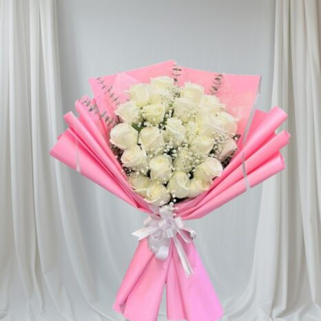 25 imported white roses
